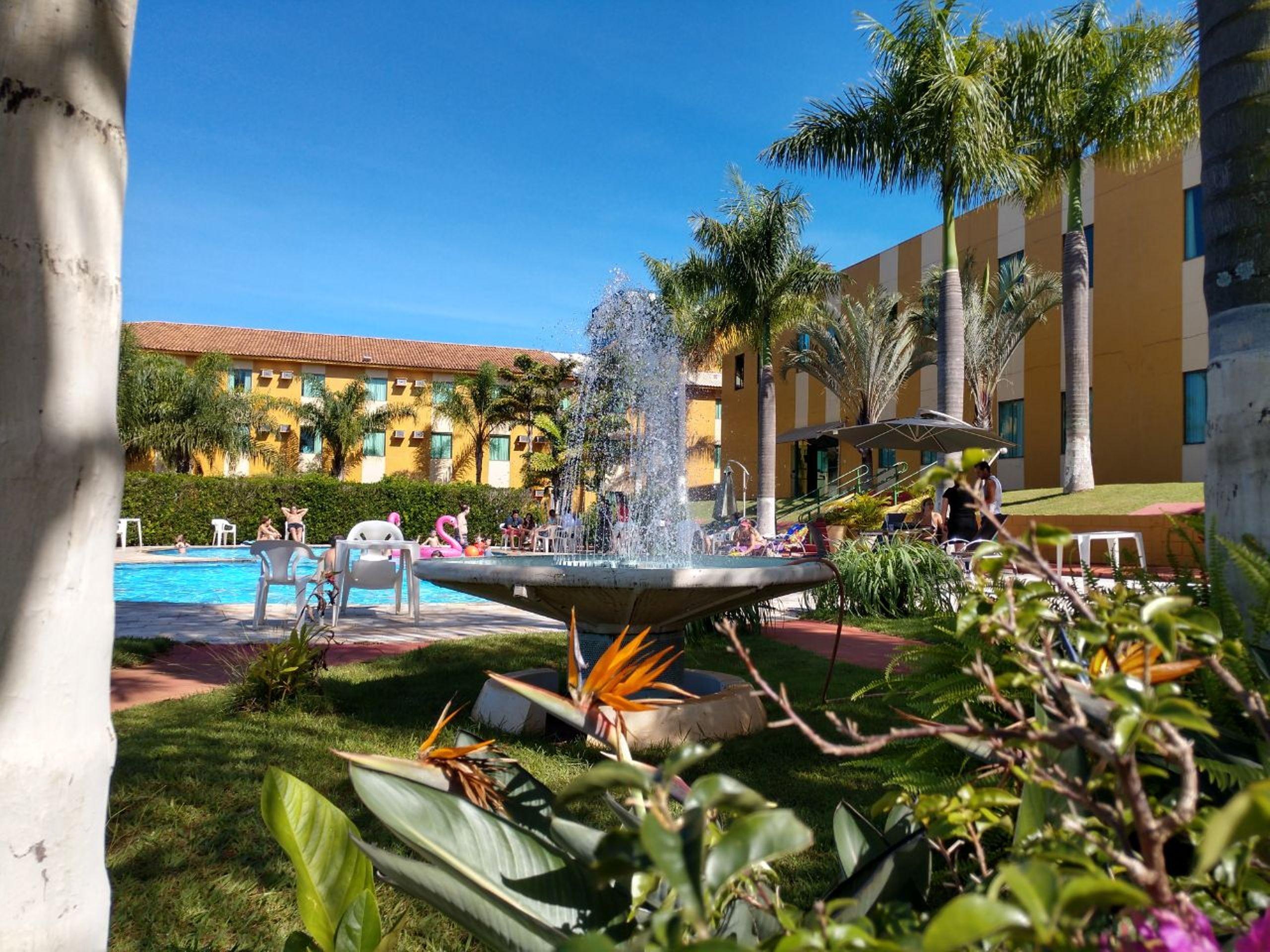 Hotel Dan Inn Franca & Convencoes By Nacional Inn Esterno foto