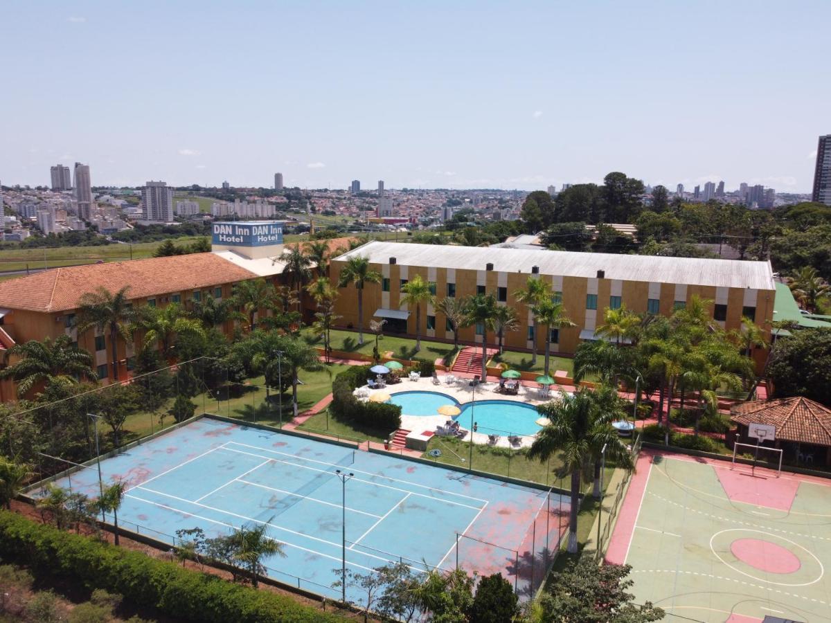 Hotel Dan Inn Franca & Convencoes By Nacional Inn Esterno foto
