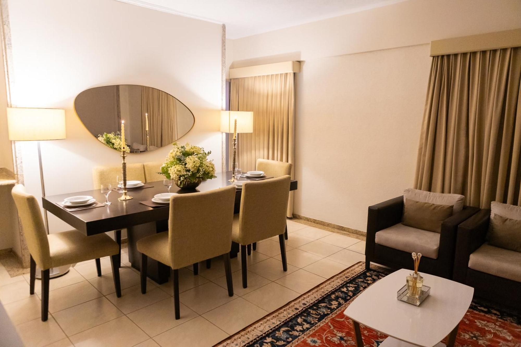 Hotel Dan Inn Franca & Convencoes By Nacional Inn Esterno foto