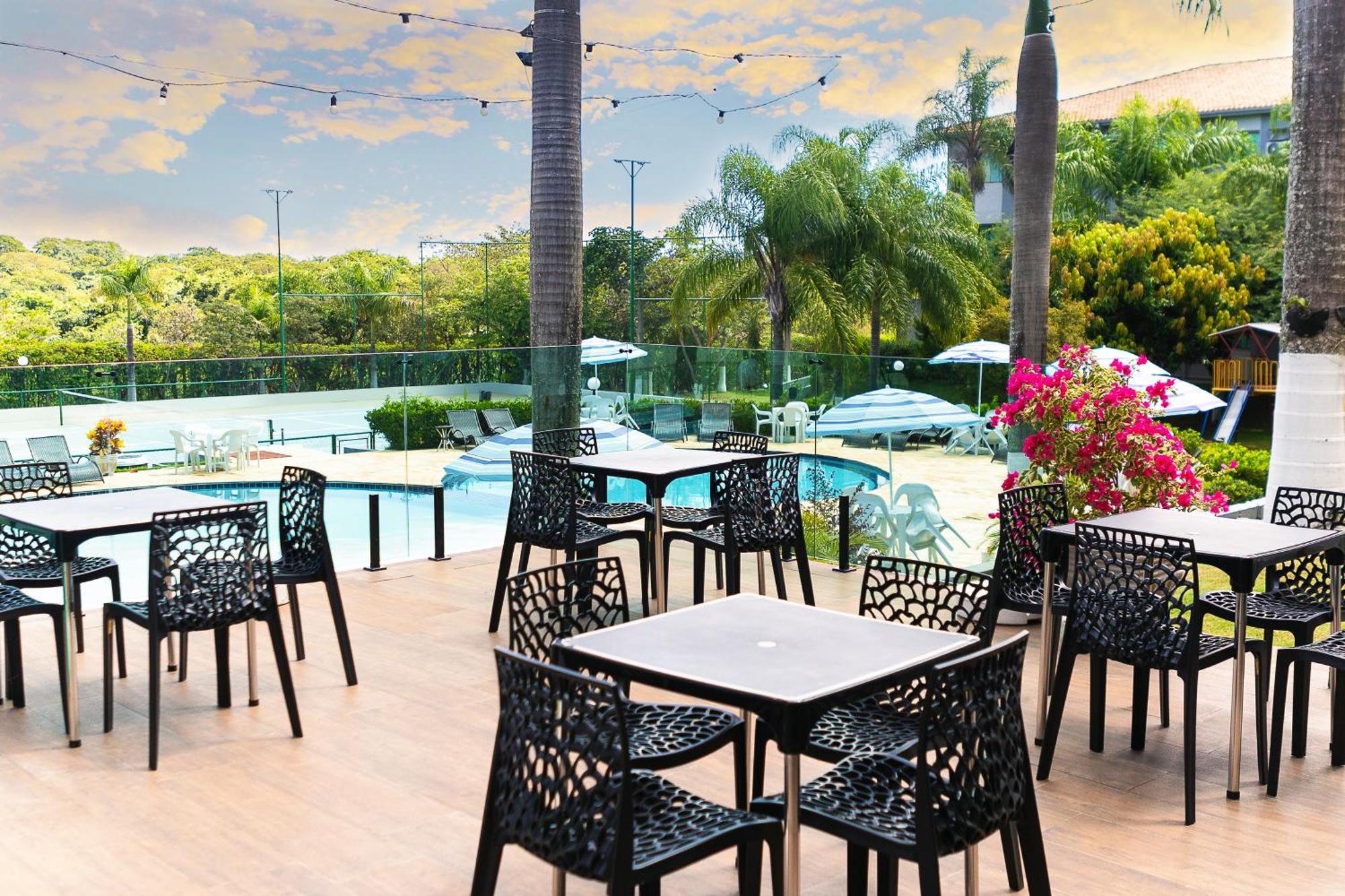 Hotel Dan Inn Franca & Convencoes By Nacional Inn Esterno foto